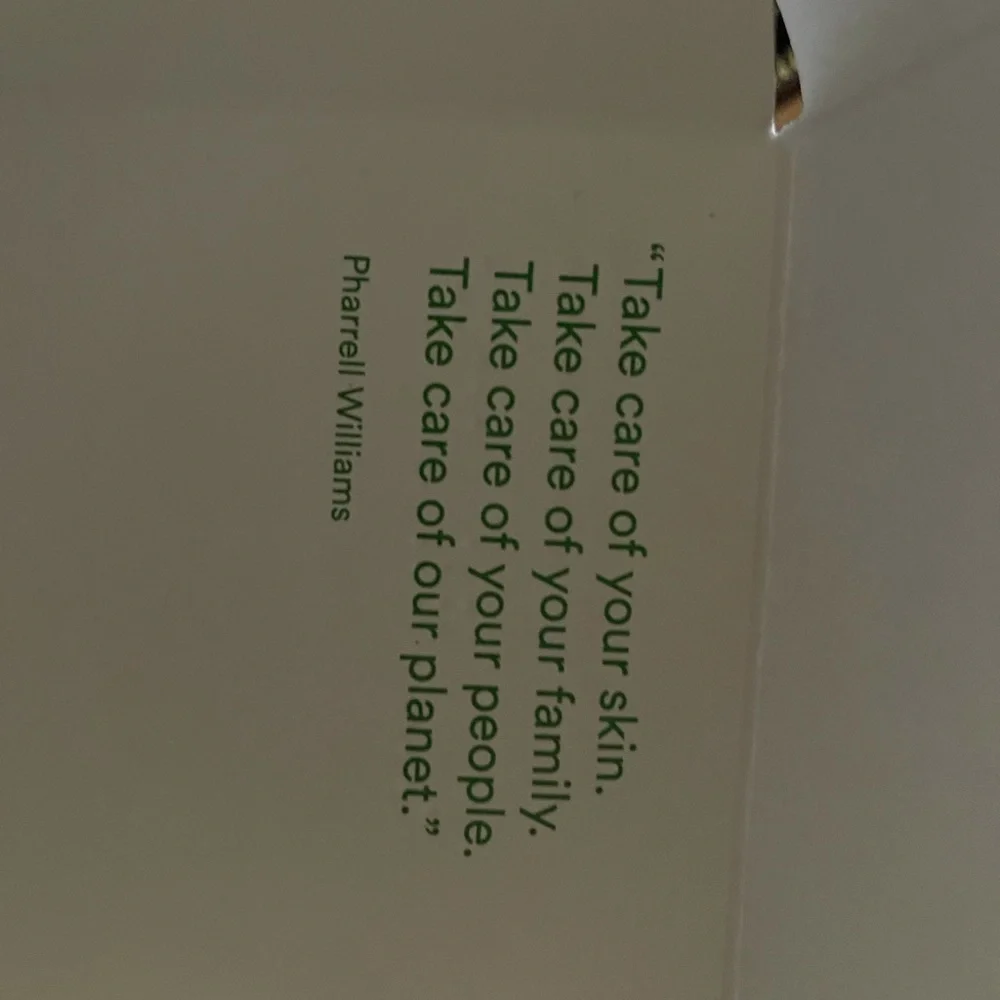 Pharrell - Picture 6 of 7